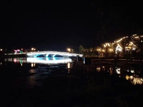 福桥夜景